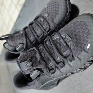 Nike Men's Black Athletic Shoes